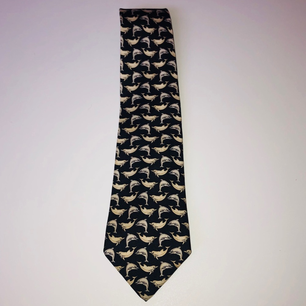 Johnson & Murphy Silk Men’s Dolphin Necktie